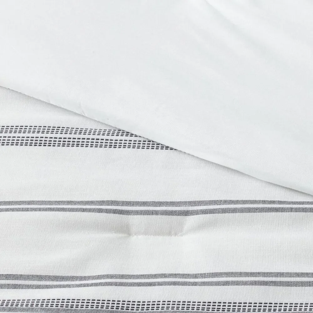Threshold -  Cotton Comforter Set Jack and Tack Quilt Blue